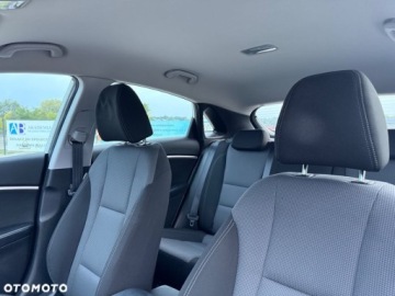 Hyundai i30 II Hatchback 3d 1.6 GDI 135KM 2013 Hyundai i30 Hyundai i30 blue 1.6 GDI YES Gold 1.6 Benzyna 135KM, zdjęcie 31