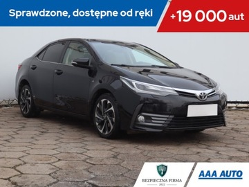 Toyota Corolla XI Sedan 1.6 Valvematic 132KM 2016 Toyota Corolla 1.6 Valvematic, Salon Polska