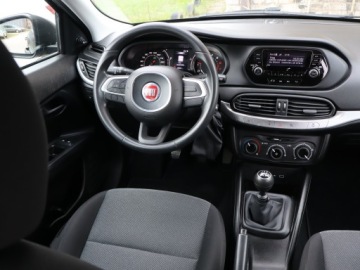 Fiat Tipo II Sedan 1.4 95KM 2018 Fiat Tipo 1.4 16V, Klima, zdjęcie 6