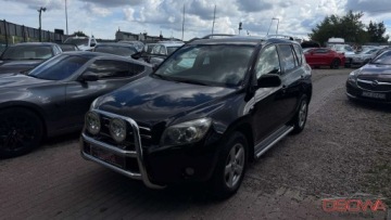 Toyota RAV4 III MPV 2.0 i 16V 152KM 2008 Toyota RAV4 2.0vvti 4x4 orurowany progi bezwypadkowy maly przebieg zamiana, zdjęcie 2