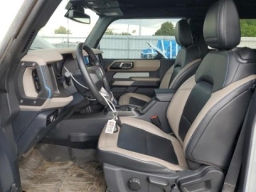 Ford 2023 Ford Bronco Base 2 door advanced 4x4 2.7 Benzyna 315KM, zdjęcie 7