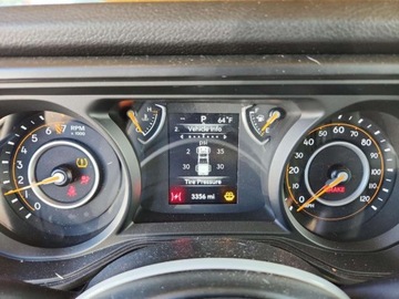 Jeep Gladiator 2025 Jeep Gladiator Sport 2025 3.6 Benzyna 285KM, zdjęcie 9