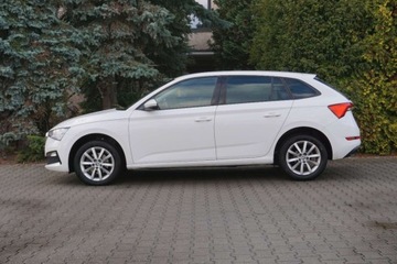 Skoda Scala Hatchback 1.6 TDI 115KM 2020 Skoda Scala 1.6TDI LED,CarPlay,2str.klima, czujniki park,salonPL, bezwypad, zdjęcie 4