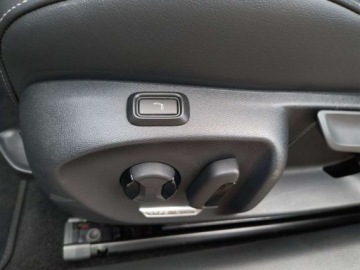 Volkswagen Passat B8 Variant Facelifting 1.5 TSI EVO 150KM 2025 Volkswagen Passat serwis ASO 1.5TSI 150KM bezwypadkow gwarancja pakiety ka, zdjęcie 13