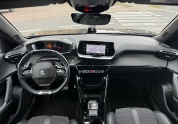 Peugeot 2008 II SUV 1.2 PureTech 130KM 2023 Peugeot 2008 1.2T130PS AUTOMAT GT Full led 1.2 Benzyna 130KM, zdjęcie 7