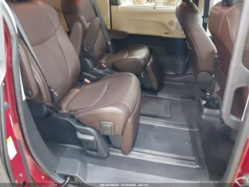 Toyota Sienna III 2023 Toyota Sienna Platinum 2023 2.5l 2.5 Hybryda 189KM, zdjęcie 12