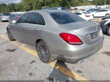 Mercedes Klasa C W205 2020 Mercedes-Benz Klasa C 300 2020 2.0L 2.0 Benzyna 255KM, zdjęcie 3