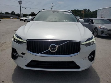 Volvo XC60 II 2022 Volvo XC 60 2022 Volvo XC60 B5 Momentum 2.0 Benzyna 247KM, zdjęcie 5