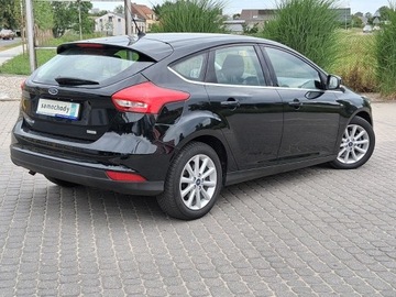 Ford Focus III Hatchback 5d facelifting 1.0 EcoBoost 125KM 2015 Ford Focus Grzana Kierownica Navi Klimatronic Bez wypadek, zdjęcie 4