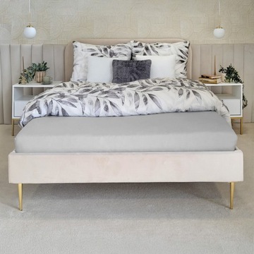 Лист с эластичным 80x180 хлопковым майкой Gaja на сером матрасе