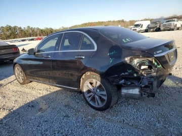 Mercedes Klasa C W205 2019 Mercedes-Benz Klasa C 2019r., C300, od ubezpieczalni 2.0 Benzyna 255KM, zdjęcie 2