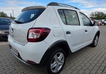 Dacia Sandero II Hatchback 5d TCe  90KM 2014 Dacia Sandero 0.9tce 90KM Nowy rozrzad Klimatyzacja Isofix El.szyby Oplaty, zdjęcie 28