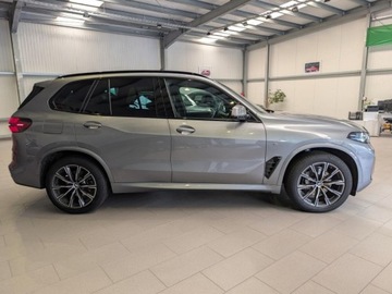 BMW X5 G05 SUV Facelifting 3.0 30d 298KM 2025 BMW X5 xDrive30d Sport Suv 3.0 (298KM) 2025, zdjęcie 2