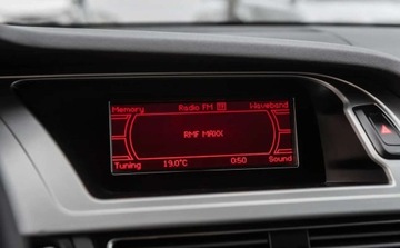 Audi A4 B8 Avant 2.0 TDI 120KM 2010 Audi A4 Avant 2.0TDI 120KM S-Line 2x Ledy Alu Pdc NOWY ROZRZAD GWARANCJIA, zdjęcie 18