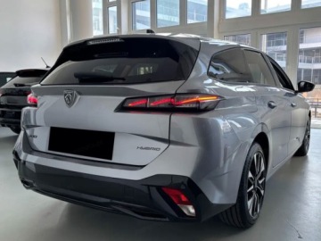 Peugeot 308 III SW 1.5 BlueHDi 130KM 2025 Od ręki - Allure EAT8 1.5 BlueHDi 130KM / Pakiet Bezpieczeństwo, Komfort, zdjęcie 2