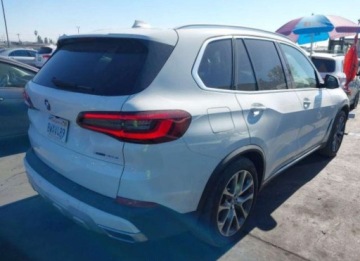 BMW X5 G05 2021 BMW X5 2021, 3.0L, 4x4, HYBRID, od ubezpieczalni 3.0 Hybryda 389KM, zdjęcie 7