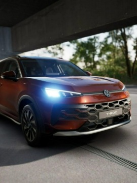 Volkswagen T-Roc I SUV Facelifting 1.5 TSI ACT 150KM 2026 Volkswagen T-Roc Wersja Life 1.5 eTSI 150 KM DSG, zdjęcie 11