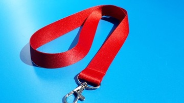 Темляк без принта, ширина 25 мм, красный.