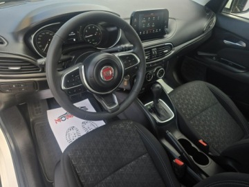 Fiat Tipo II Station Wagon Facelifting 1.5 Hybrid 130KM 2022 Fiat Tipo CROSS 1.5 HYBRID Automat DCT Salon, zdjęcie 13