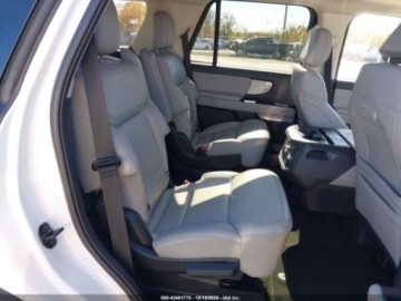 Ford Expedition III 2025 Ford Expedition 2025r., 4x4, 3.5L 3.5 Benzyna 400KM, zdjęcie 9