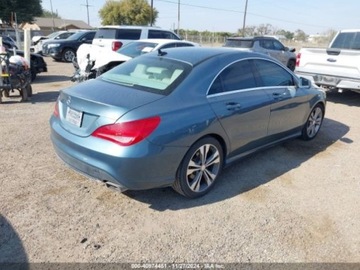 Mercedes CLA C117 2014 Mercedes-Benz CLA 2014 Mercedes-Benz CLA-Class 4dr Sdn CLA 250 FWD 2.0, zdjęcie 3