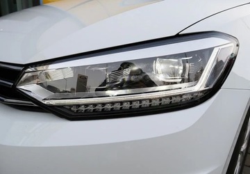 Volkswagen Touran III 1.5 TSI EVO 150KM 2020 Volkswagen Touran Salon Polska, ASO, PDC, Navi, Climatronic, DSG, FVAT23, zdjęcie 3