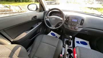 Hyundai i30 I CW 1.6 CRDi 90KM 2009 Hyundai i30 Raty juz od 249 zl Klima Alufelga Zarejstrowany Po liftingu Gw, zdjęcie 16