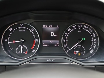 Skoda Superb III Kombi 2.0 TDI 190KM 2017 Skoda Superb 2.0 TDI, Salon Polska, 187 KM, zdjęcie 10