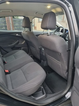 Ford Focus III Hatchback 5d 1.6 Duratec 105KM 2012 Ford Focus 1.6 benzyna 105km / Titanium / Alu /, zdjęcie 9
