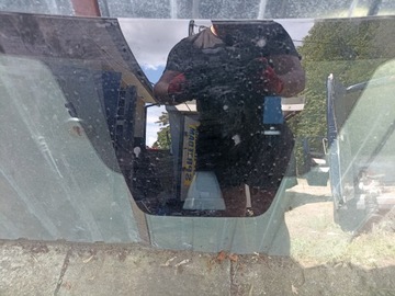 MAZDA 2 DJ 14-19R SKLO (OKNO) PŘEDNÍ 2016R