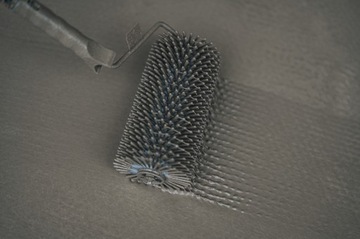 РОЛИКОВЫЙ ШПИЛЬ KUBALA ДЛЯ ВЕНТИЛЯЦИОННЫХ ИЗЛИВОВ 85X230 мм (1694)