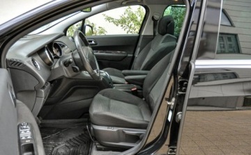 Peugeot 5008 I Minivan 2.0 HDi FAP 163KM 2010 Peugeot 5008 2,0HDI (163KM) Automat 2.0 Diesel 163KM, zdjęcie 9