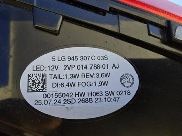 SKODA ENYAQ 5LG945307C SVĚTLO ZADNÍ LEVÝ W KRYT