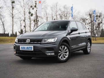 Volkswagen Tiguan I SUV Facelifting 1.4 TSI BlueMotion Technology 150KM 2016 VW Tiguan 1.4 TSI, Salon Polska, DSG, Navi, Klima