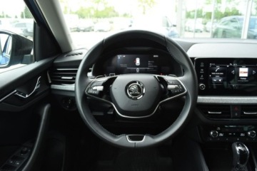 Skoda Kamiq Crossover Facelifting 1.0 TSI 115KM 2024 Skoda Kamiq SalonPL TSI 115 KM DSG Selection BlackWinter Kamera Kessy Gwar, zdjęcie 11