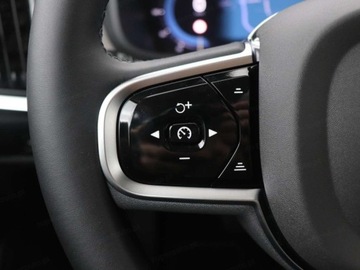 Volvo V90 II 2025 VOLVO V90 T6 AWD Plug-In Hybrid Ultra Dark Combi (398KM) 2025, zdjęcie 7