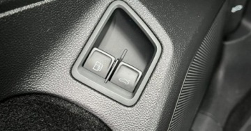 Volkswagen Passat B8 2020 Volkswagen Passat DSG PlugIn LED Webasto Bezwypadkowy Piekny kolor Faktu, zdjęcie 17