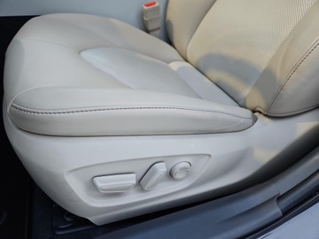 Toyota Camry IX Sedan 2.5 Hybrid Dynamic Force 218KM 2020 Toyota Camry 2.5 Hybrid Executive CVT Toyota Camry, zdjęcie 18