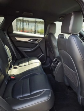Jaguar F-Pace SUV Facelifting 2.0 P 249KM 2022 Jaguar F-Pace F-pace 2.0 I4 250 PS AWD Auto R Dynamic SE FV23 2.0 Benzyna, zdjęcie 16