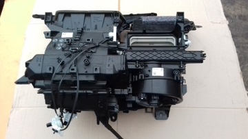 YARIS III P13 2011 - 2017 NAGRZEWNICA MIESZALNIK
