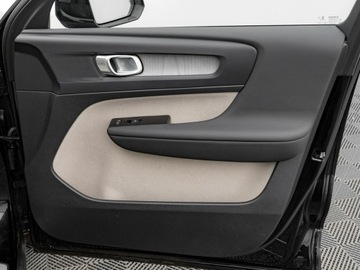 Volvo XC40 2021 Volvo XC 40 CB373NC#T5 Plug-In Hybrid Inscription, zdjęcie 30