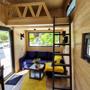 Мобильный дом Tiny House — современный односкатный дом на колесах.