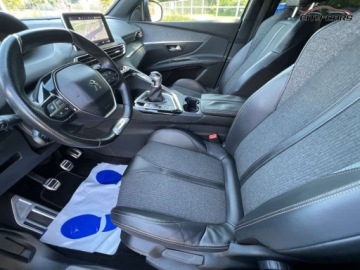 Peugeot 5008 II Crossover 1.5 BlueHDI 130KM 2018 Peugeot 5008 GT-Line 1.5 130KM 7 osob Bez wkladu Nowe opony serwisow, zdjęcie 16