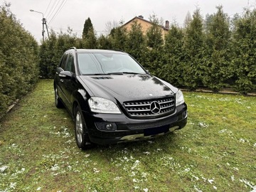 Mercedes Klasa M W164 Off-roader 3.0 V6 (280 CDI) 190KM 2006 Mercedes ML 320 3,0 V6 4Matic Offroad Sport, zdjęcie 11