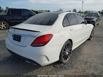 Mercedes Klasa C W205 2019 Mercedes-Benz Klasa C Mercedes-benz C 300 4matic 2.0 Benzyna 255KM, zdjęcie 4