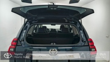 Toyota Land Cruiser VII Terenowy 5d 2.8 D-4D 204KM 2022 Toyota Land Cruiser LC 2.8 D-4D Invincible VII (20, zdjęcie 18