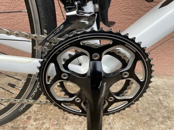 Шоссейный велосипед Giant Defy, Shimano 105 2x11