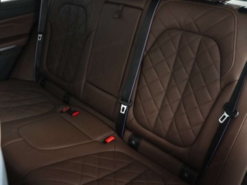 BMW X5 G05 SUV Facelifting 3.0 30d 298KM 2025 BMW X5 xDrive30d Sport Suv 3.0 (298KM) 2025, zdjęcie 14