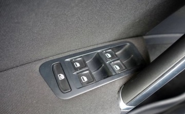 Volkswagen Golf VII Variant 2.0 TDI CR DPF BlueMotion Technology 150KM 2014 Volkswagen Golf 2.0TDI 150KM DSG Automatyczna skrzynia Zdrowy Sprawny Navi, zdjęcie 30