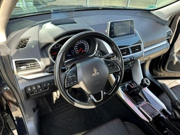 Mitsubishi Eclipse Cross SUV 1.5 T 163KM 2018 Mitsubishi Eclipse Cross Kamera HeadUp KeyLess Hak, zdjęcie 8